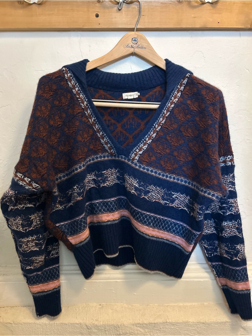 Pilcro Mixed-Pattern V-Neck Cashmere Sweater in Navy, Rust & Pink